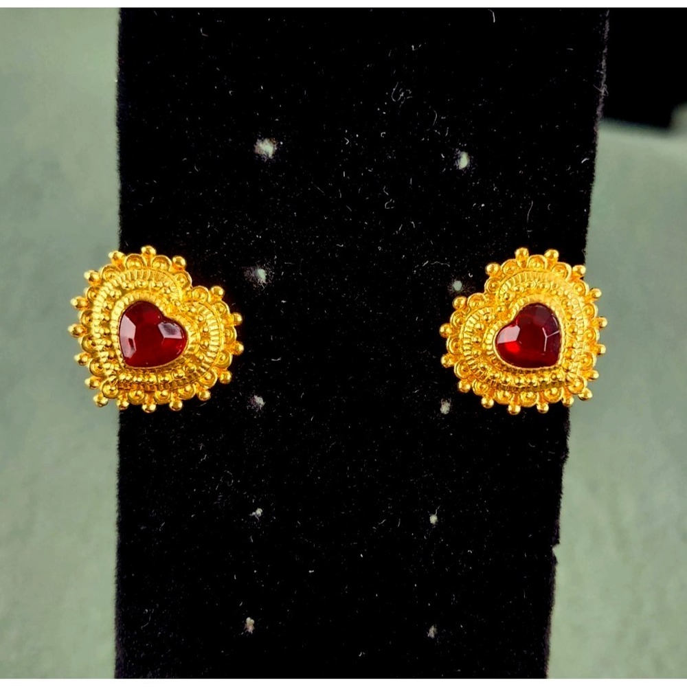 Vintage Avon Gold Tone Red Heart Clip On Earrings Ornate Beaded Statement Studs